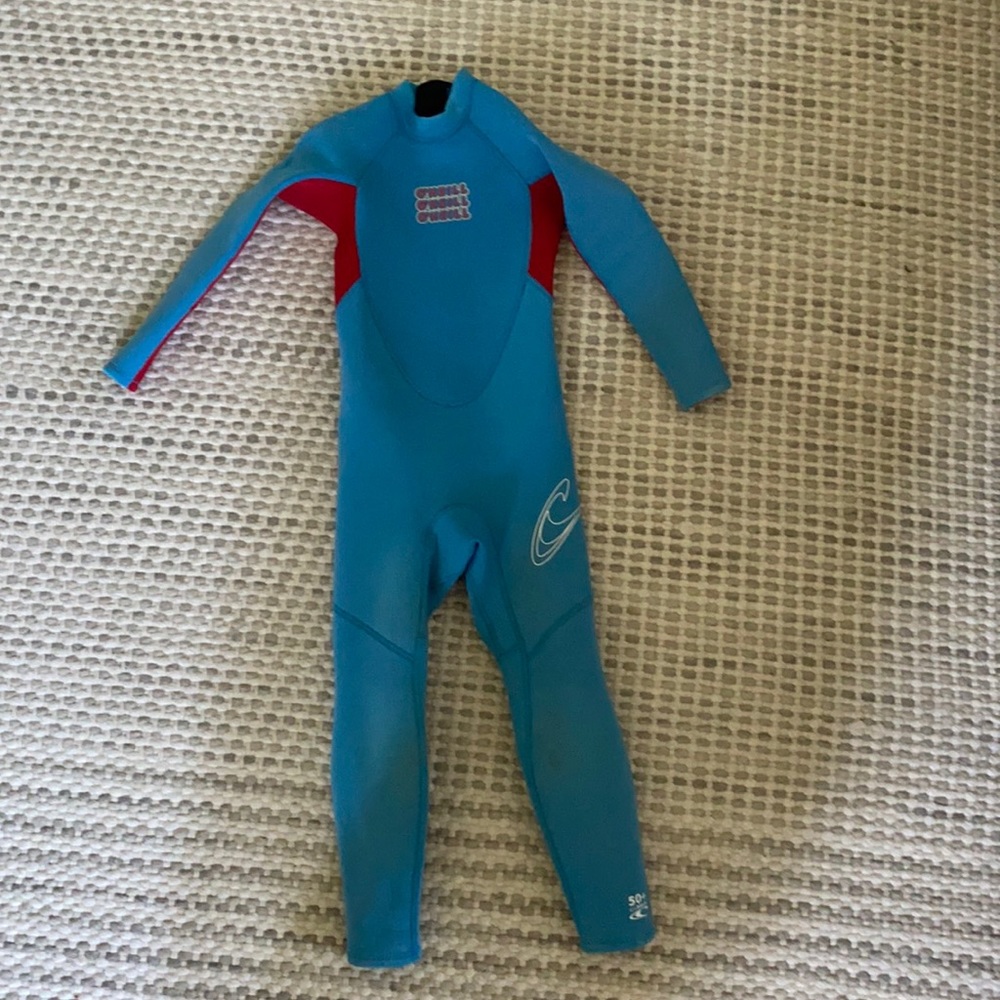 Youth O’Neill wetsuit size 4